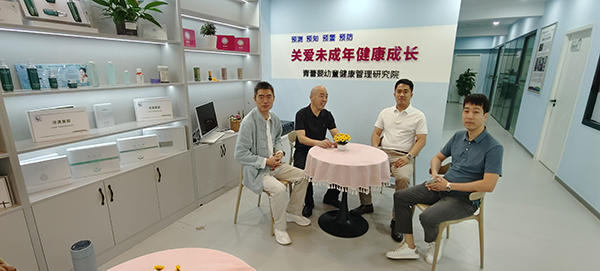 親博士 (2).jpg